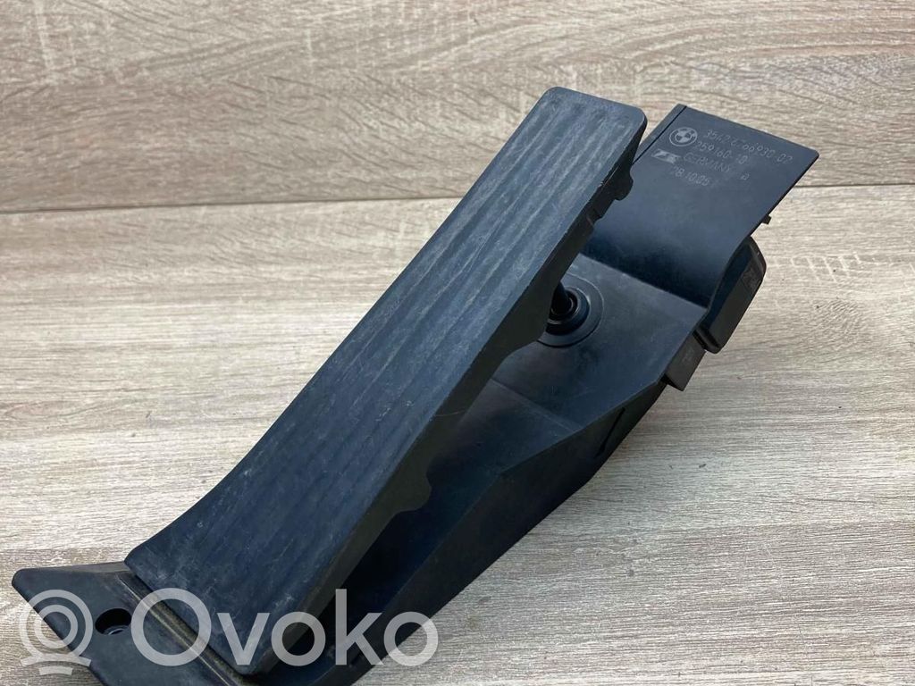 BMW X3 E83 Accelerator throttle pedal 
