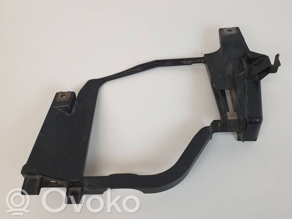 Headlight/headlamp mounting bracket   15873700