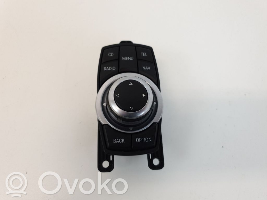 BMW X3 F25 Unidad central de control multimedia 