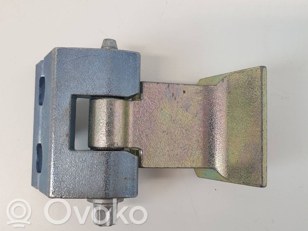 BMW 1 E81 E87 Rear door lower hinge 