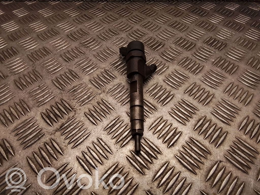 Opel Vivaro Inyector de combustible 