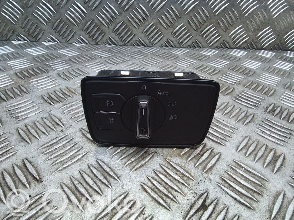 Volkswagen PASSAT B8 Interruptor de luz 