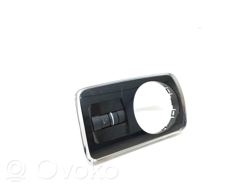 Skoda Superb B6 (3T) Interruptor de control del panel de luces 
