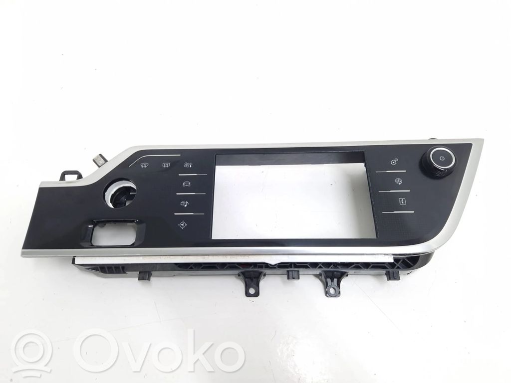 Konsola środkowa / Radio / GPS   98011198VV,DCE6B0DA,28324663
