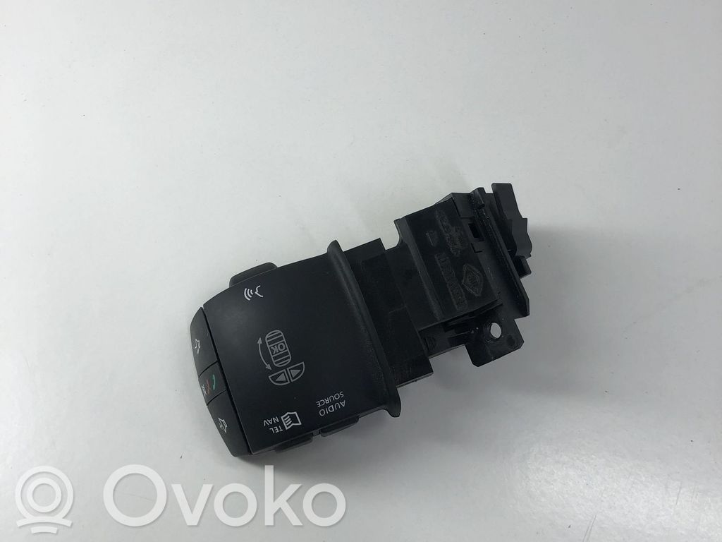 Renault Laguna III Interruptor de control multifunción 