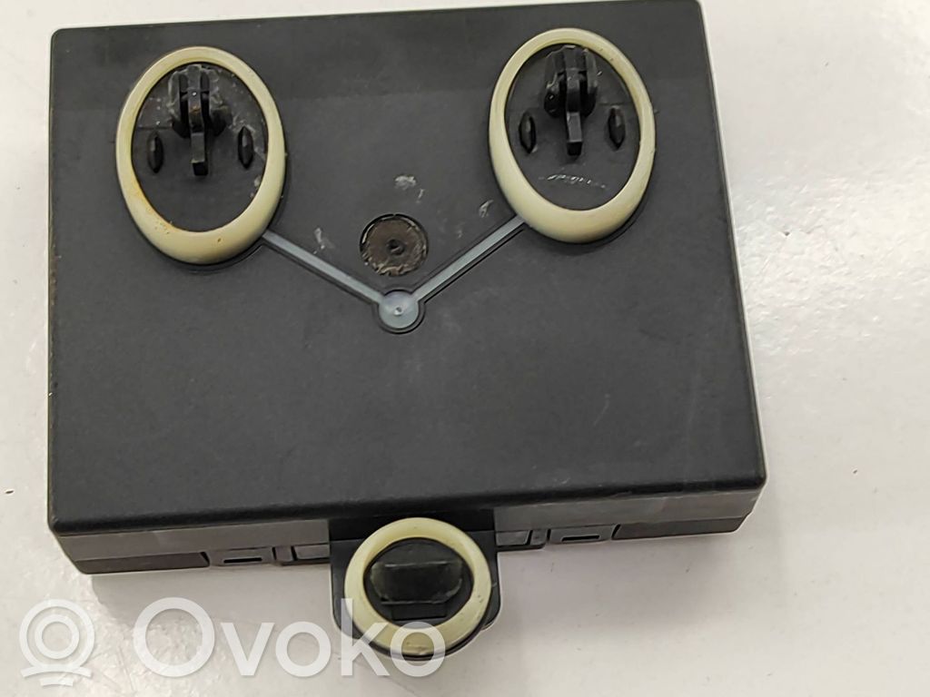 Volkswagen Golf VII Door control unit/module 