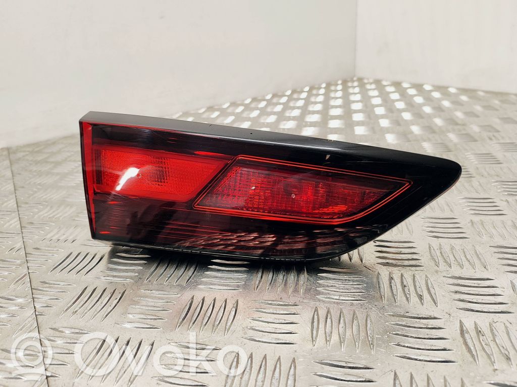 Opel Astra K Tailgate rear/tail lights 