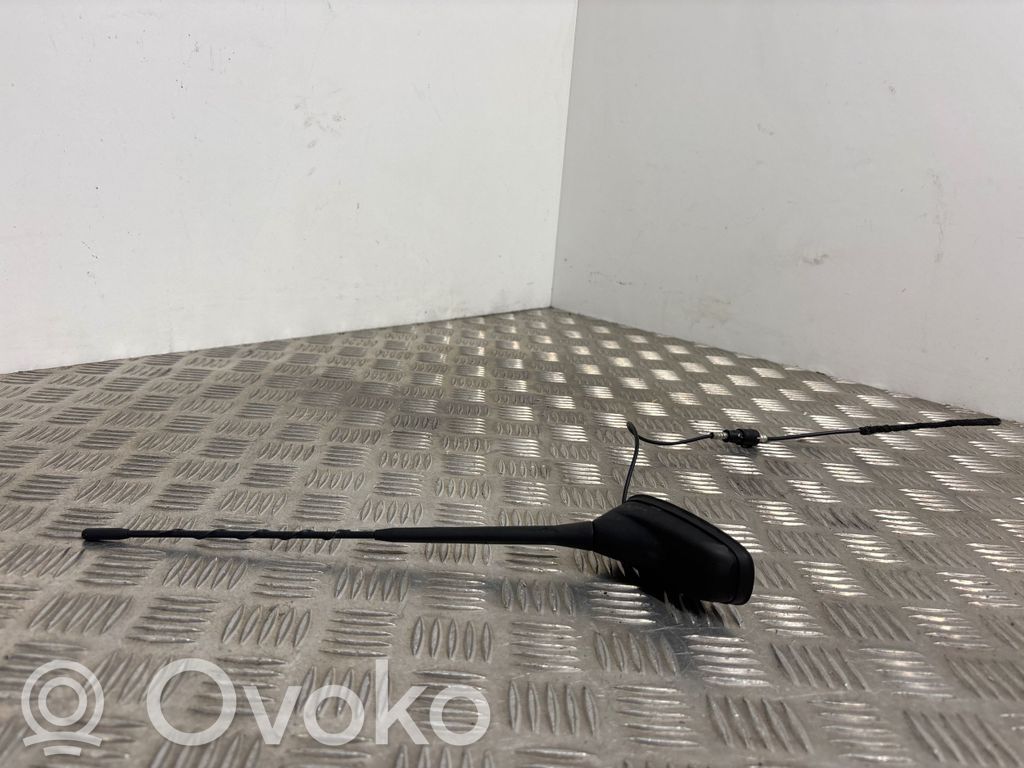 Peugeot 3008 I Radio antena 