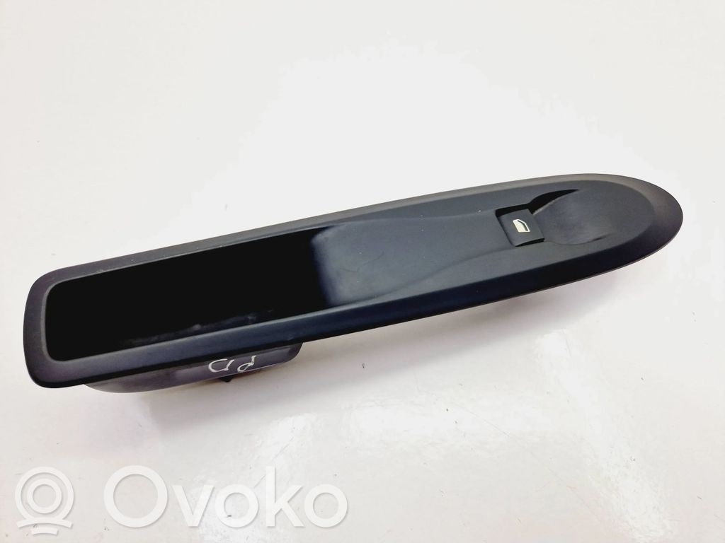 Citroen C4 II Electric window control switch 