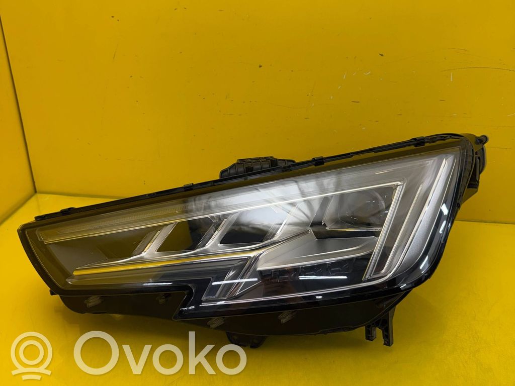 Lampa przednia   8W0941035