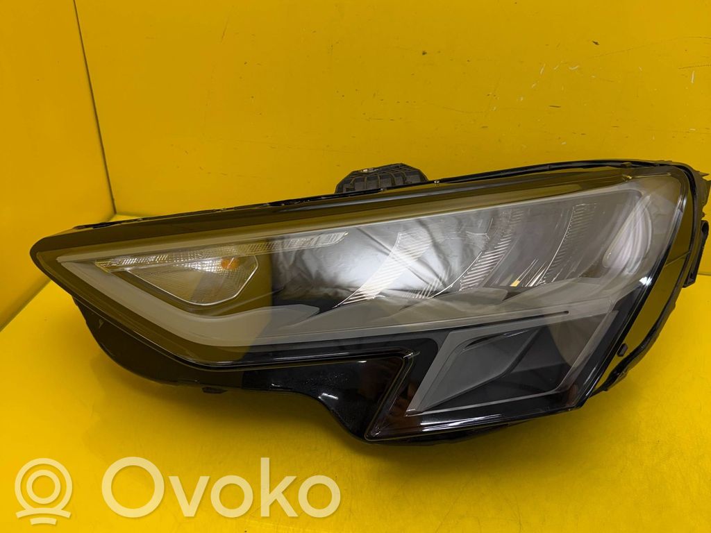 Audi A3 8Y Phare frontale 