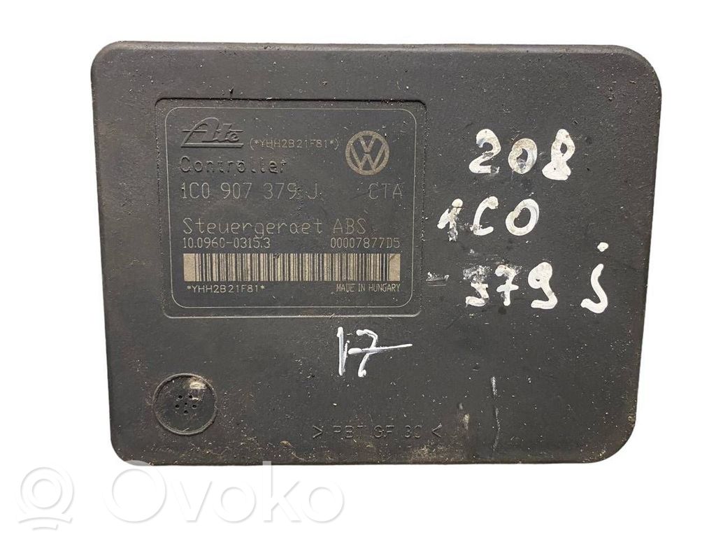 Volkswagen Golf IV Bomba de ABS 