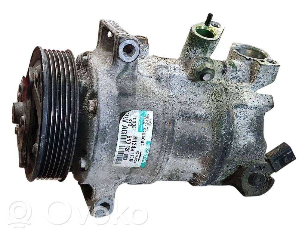 Volkswagen PASSAT B6 Air conditioning (A/C) compressor (pump) 