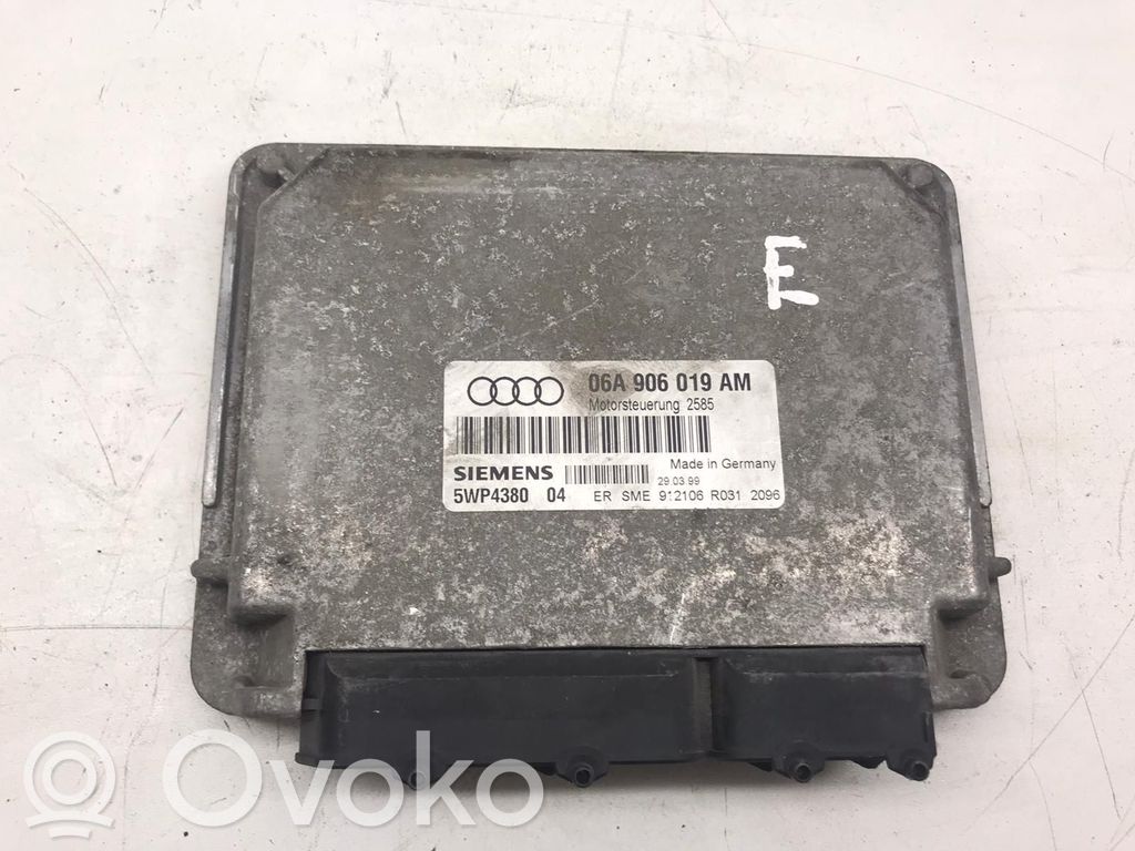 Engine control unit/module ECU   06A906019AM