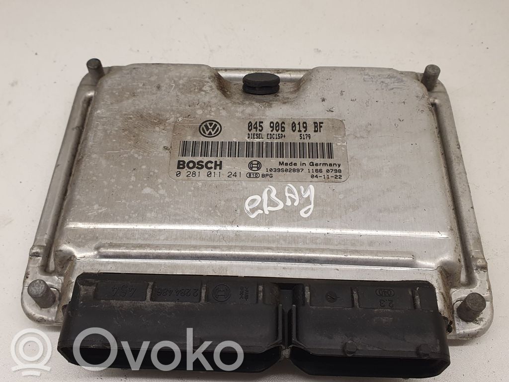 Volkswagen PASSAT B5.5 Engine control unit/module 