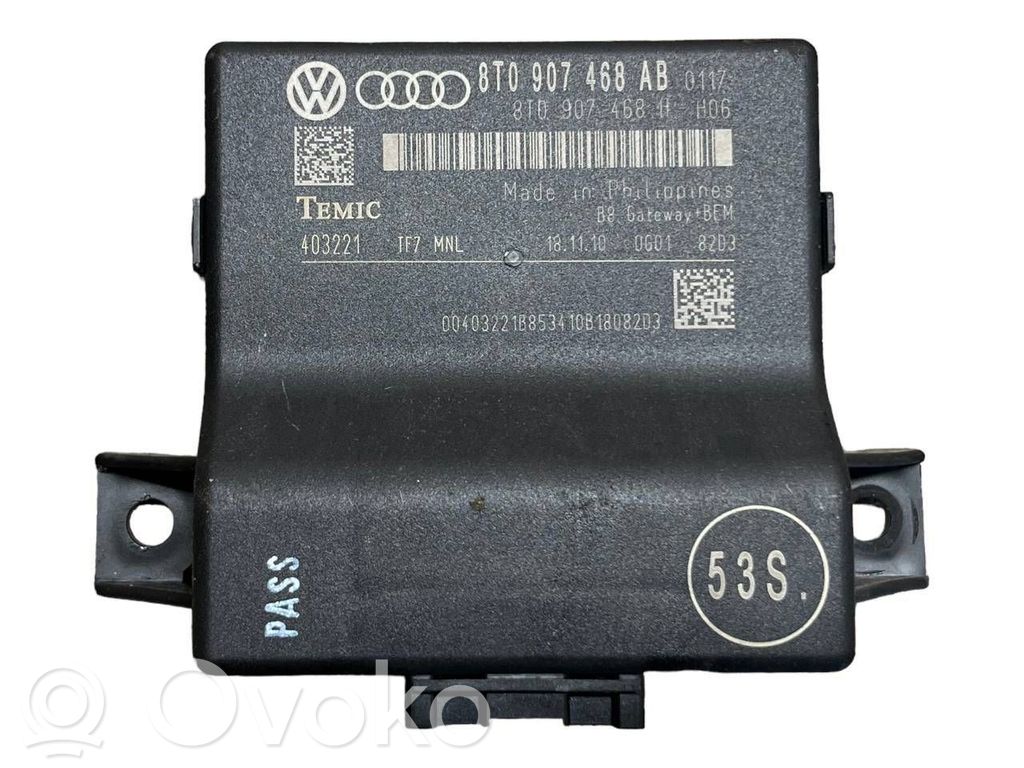Audi A5 8T 8F Gateway control module 