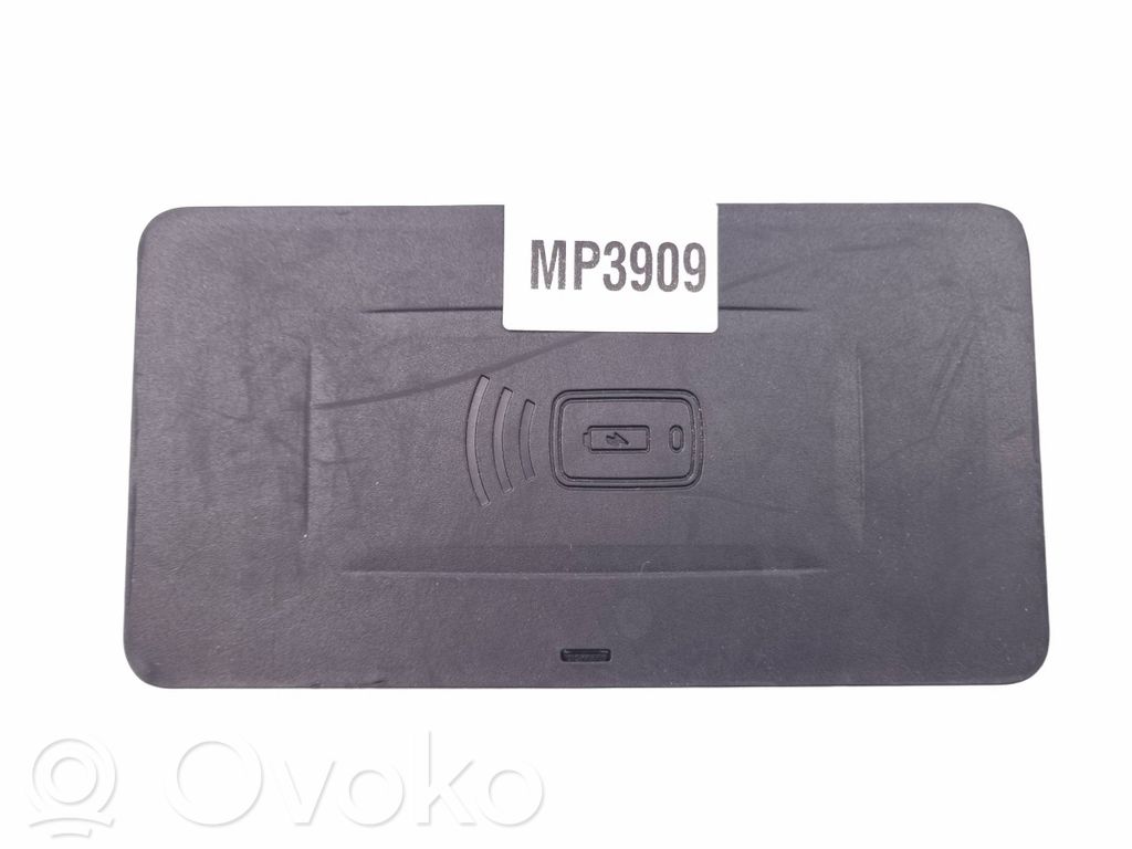 BMW X5 F15 Wireless charging module 