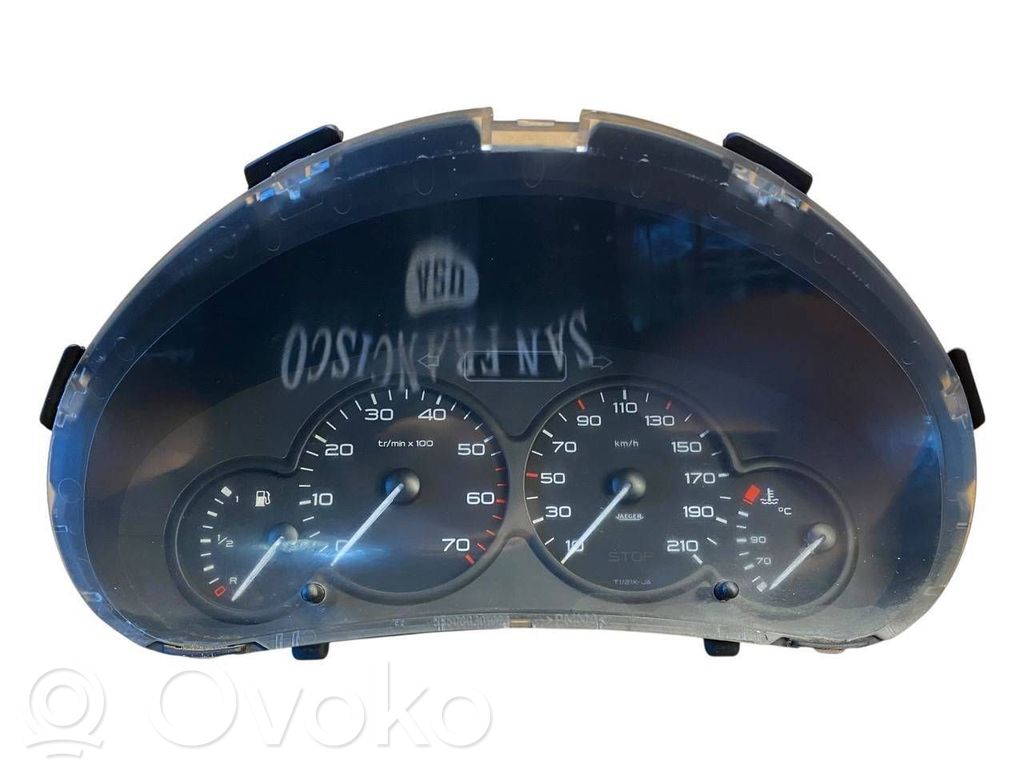 Citroen Berlingo Geschwindigkeitsmesser Cockpit 