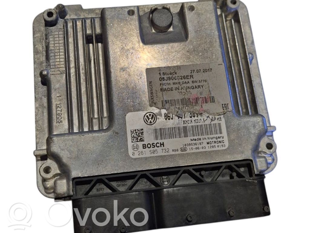 Volkswagen PASSAT B6 Calculateur moteur ECU 