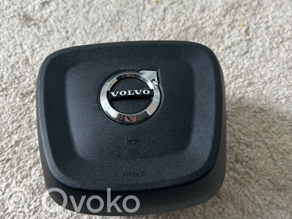 Volvo XC40 Airbag volan 