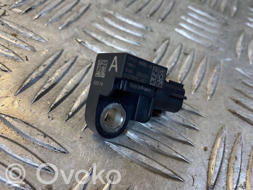 Czujnik uderzenia Airbag   FR3T149006AA