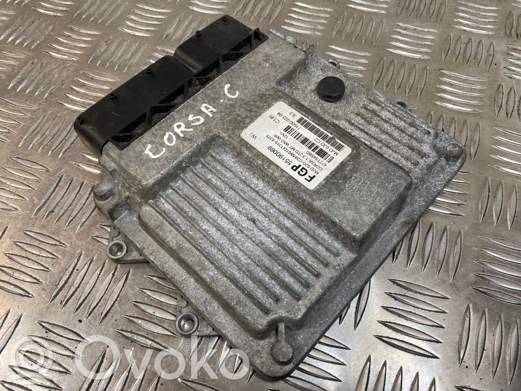 Opel Corsa C Unidad de control/módulo del motor 