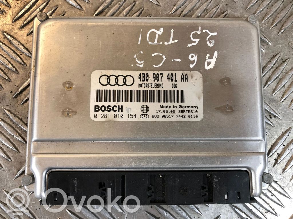 Audi A6 S6 C5 4B Unidad de control/módulo del motor 