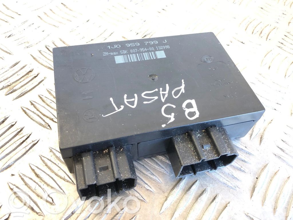 Volkswagen PASSAT B5 Module confort 