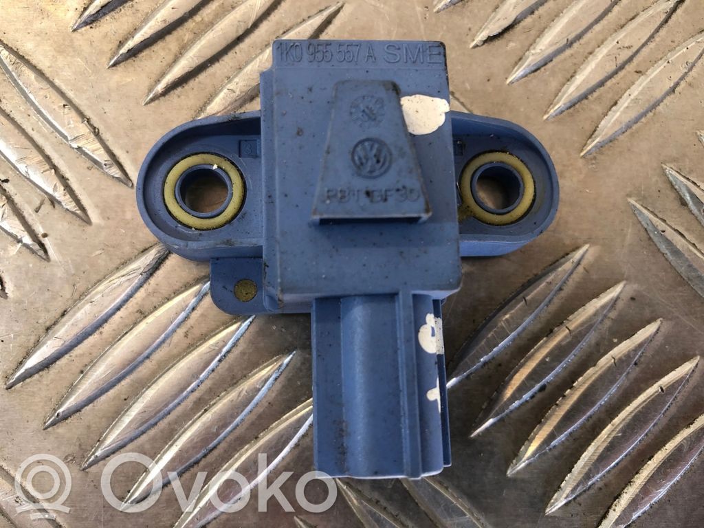 Volkswagen Golf V Sensor impacto/accidente para activar Airbag 