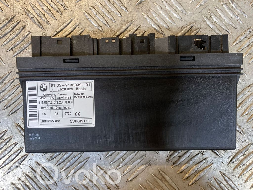 BMW 5 E60 E61 Komforto modulis 