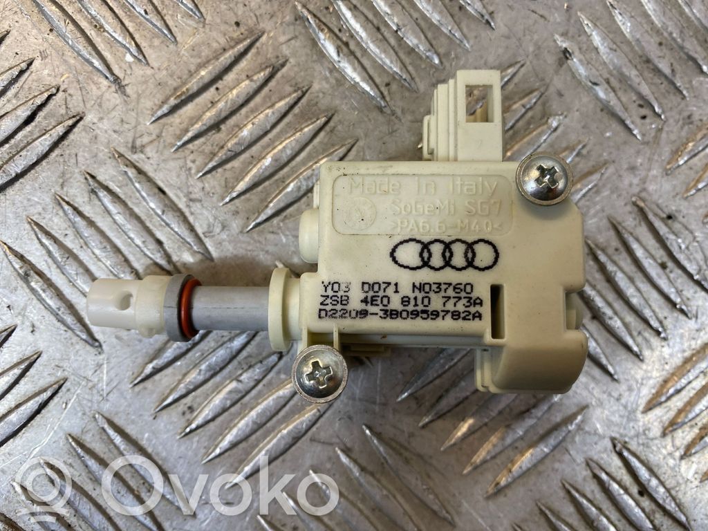 Audi A8 S8 D3 4E Stellmotor Tankdeckel Tankklappe 