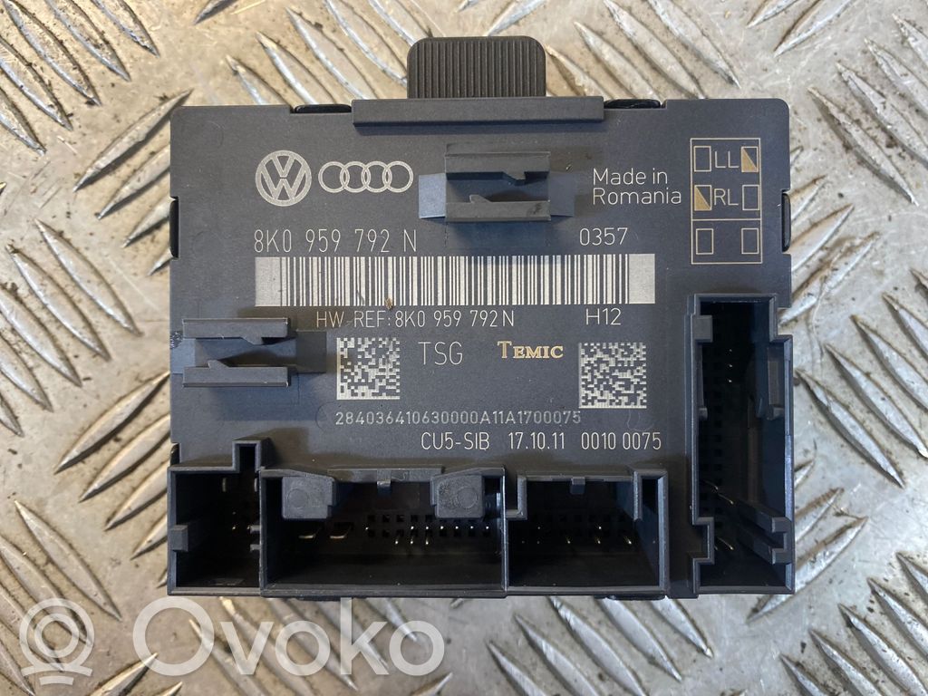 Audi A4 S4 B6 8E 8H Unité de commande module de porte 