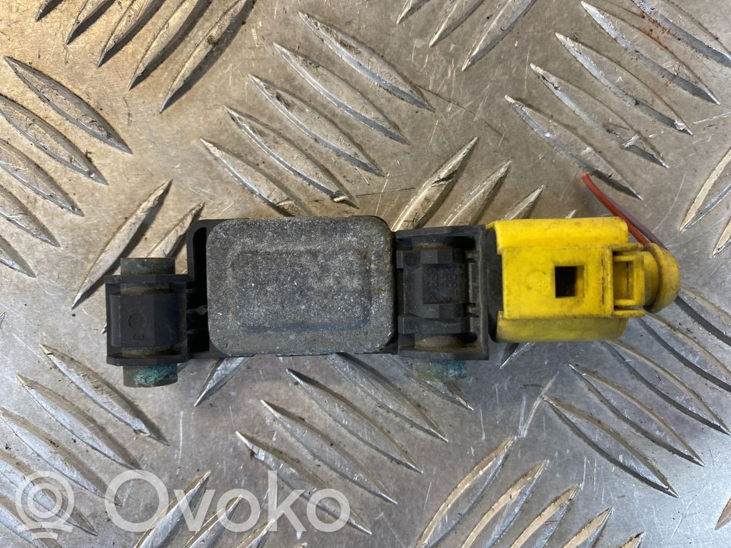 Audi A4 S4 B6 8E 8H Sensore d’urto/d'impatto apertura airbag 