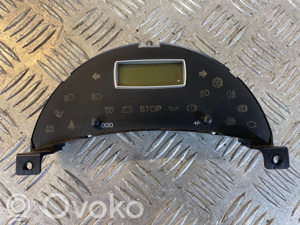 Peugeot 807 Bildschirm / Display / Anzeige 