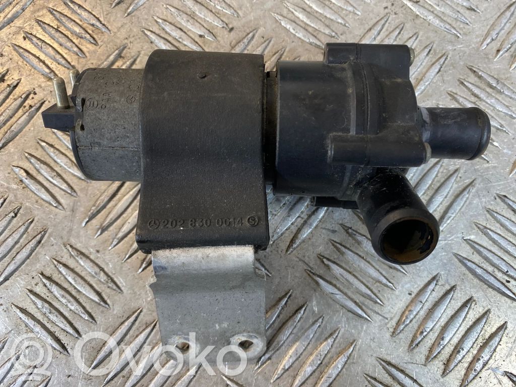 Mercedes-Benz CLK A208 C208 Pompa elettrica dell’acqua/del refrigerante ausiliaria 