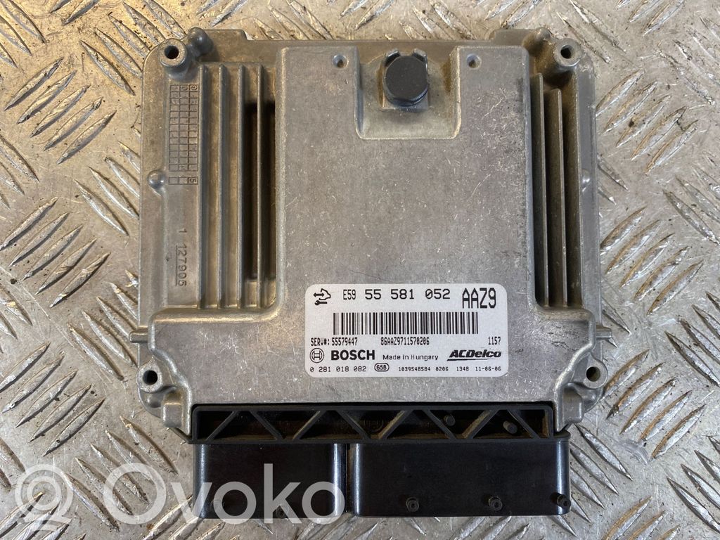 Opel Astra J Moottorin ohjainlaite/moduuli 
