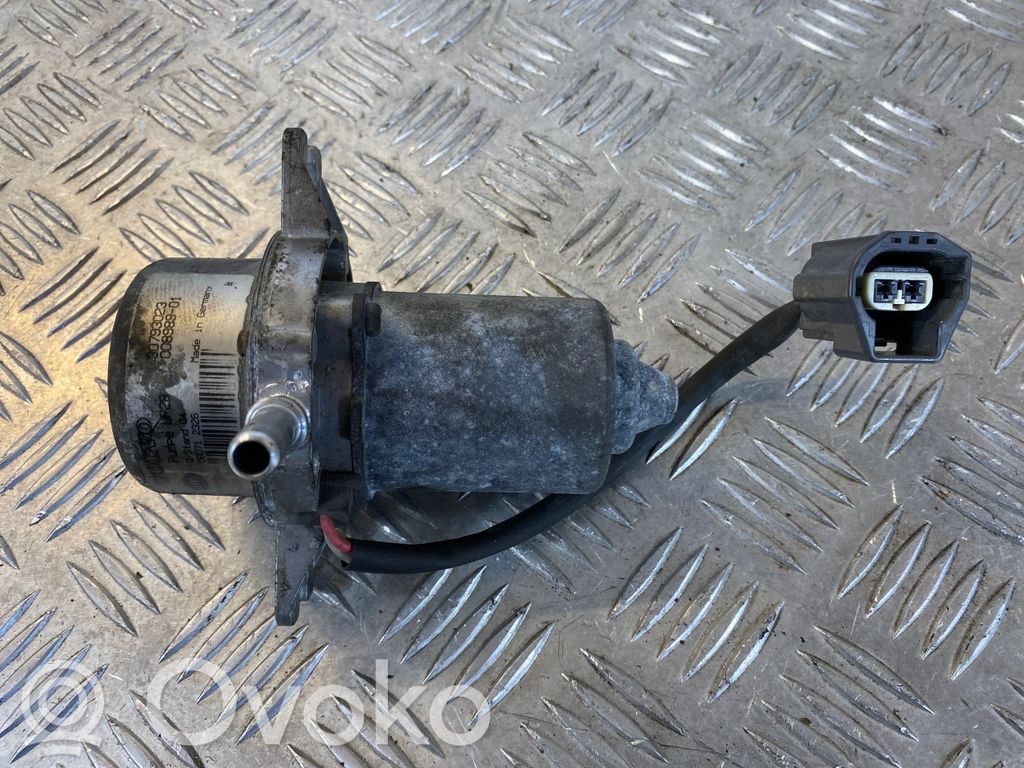 Volvo S40 Alipainepumppu 