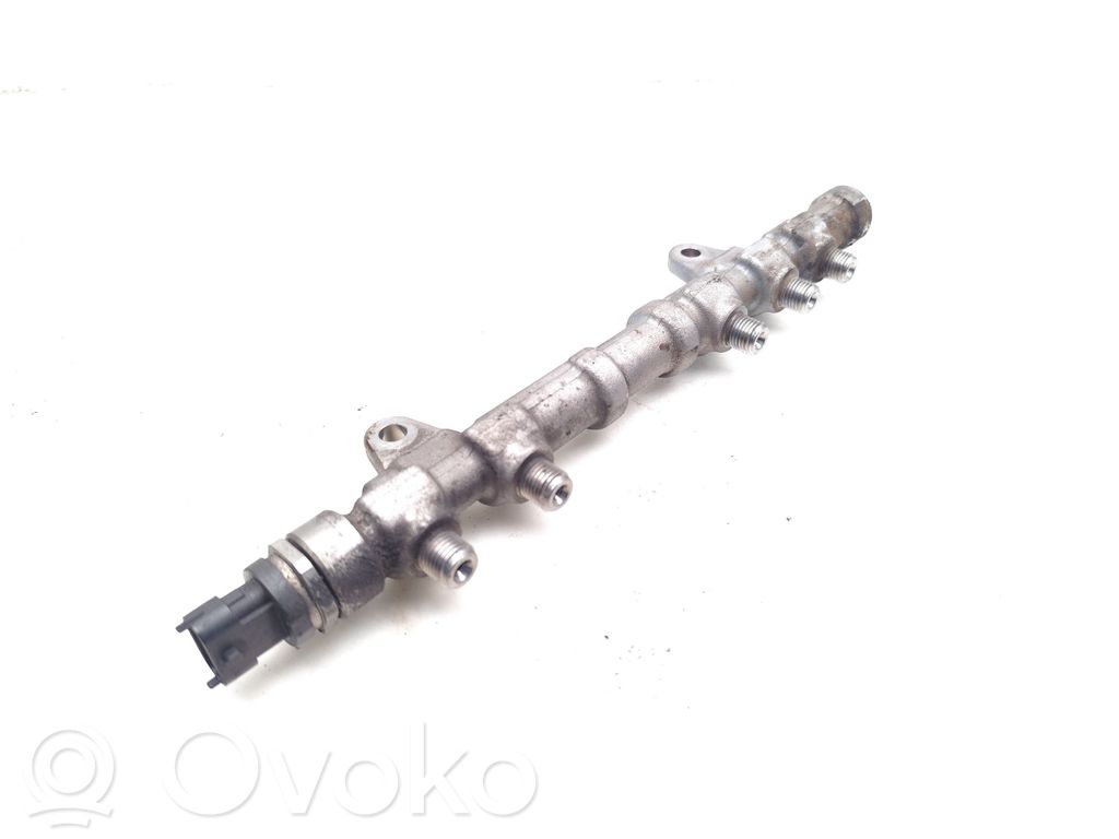 Fiat 500L Rampă alimentare injectoare 