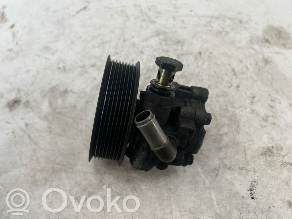 Land Rover Discovery 3 - LR3 Ohjaustehostimen pumppu 
