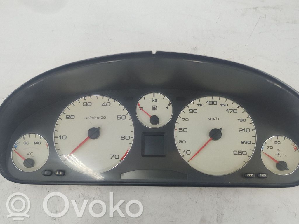 Peugeot 607 Vitezometru (grup de instrumente) 