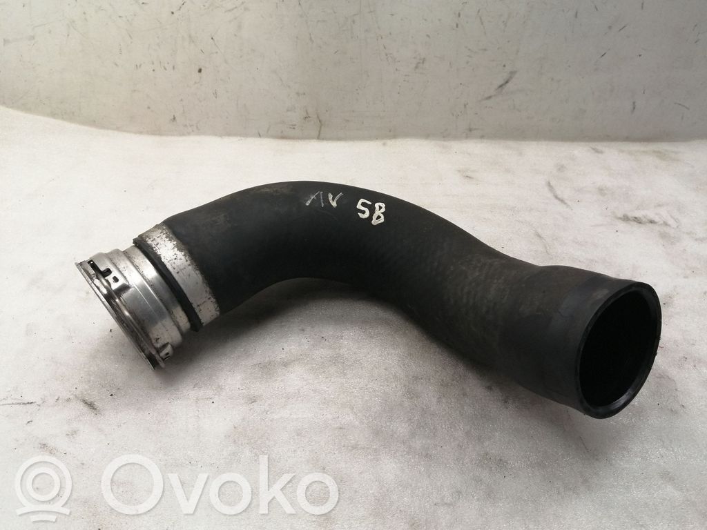 Toyota Avensis T250 Furtun/conductă intercooler 
