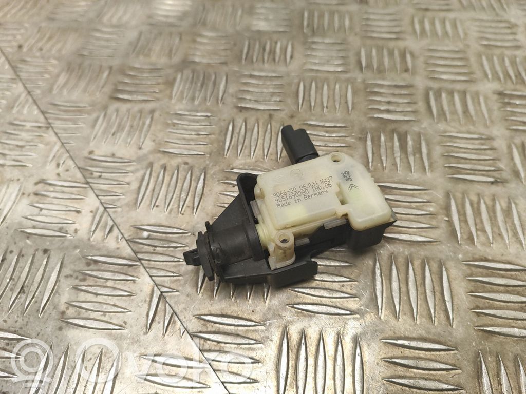 Peugeot 508 RXH Stellmotor Tankdeckel Tankklappe 