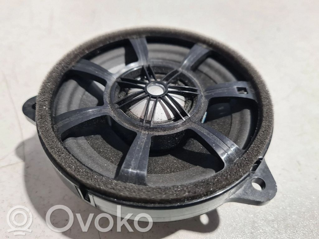 Land Rover Evoque I Altavoz del panel