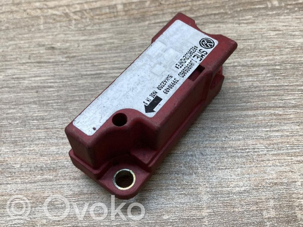 Volkswagen Golf IV Airbagsensor Crashsensor Drucksensor 