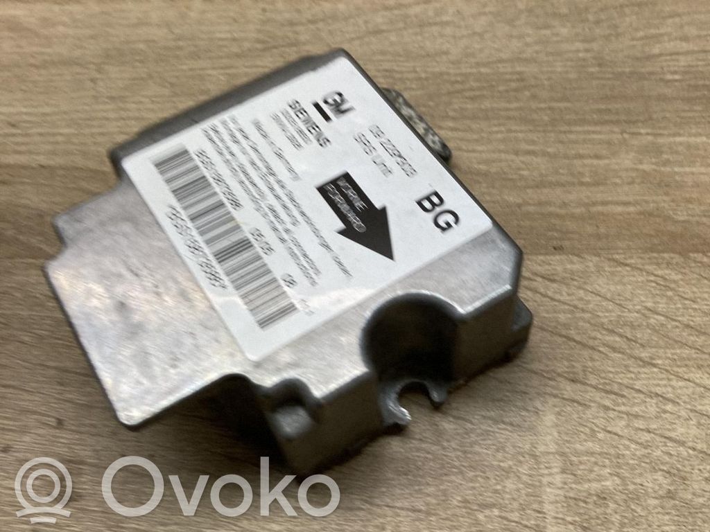 Opel Zafira A Centralina/modulo airbag