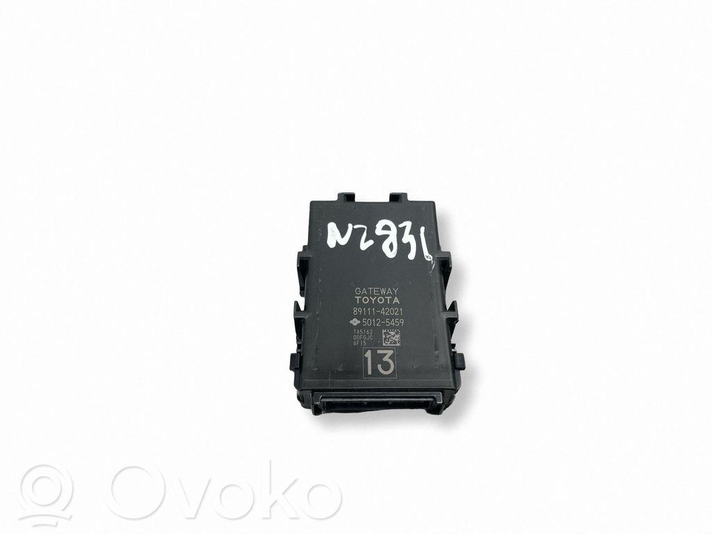Toyota RAV 4 (XA40) Módulo de control Gateway