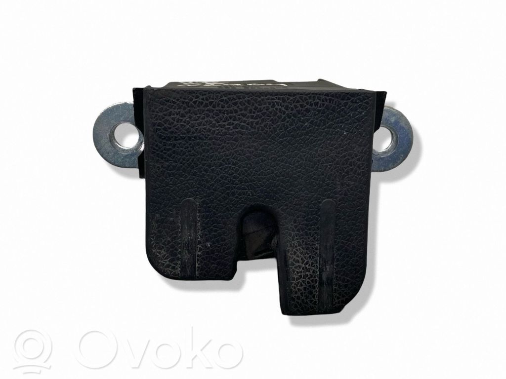 Volkswagen Golf V Tailgate/trunk/boot lock/catch/latch