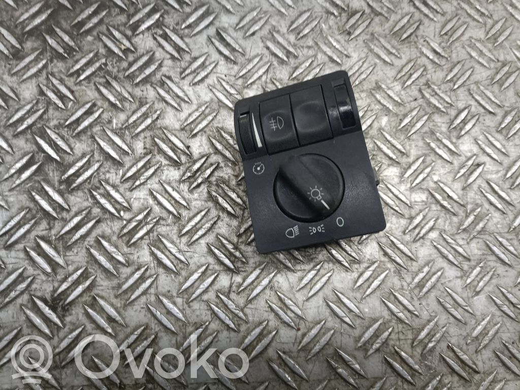 Opel Astra G Interruptor de luz 