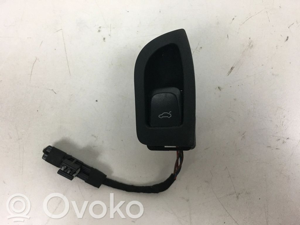 Audi A4 S4 B8 8K Interruptor para abrir la puerta trasera