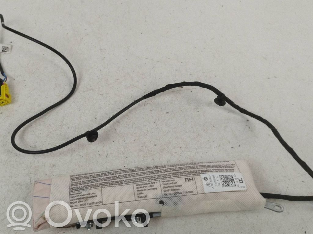 Volkswagen Touareg II Airbag scaun